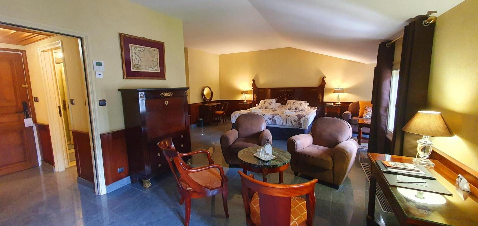 Junior Suite,1696620666:JPEG