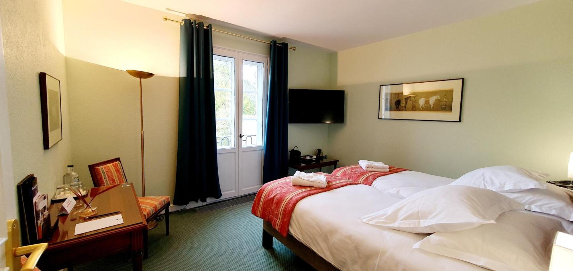 Superior Twin Room,1758265251:JPEG